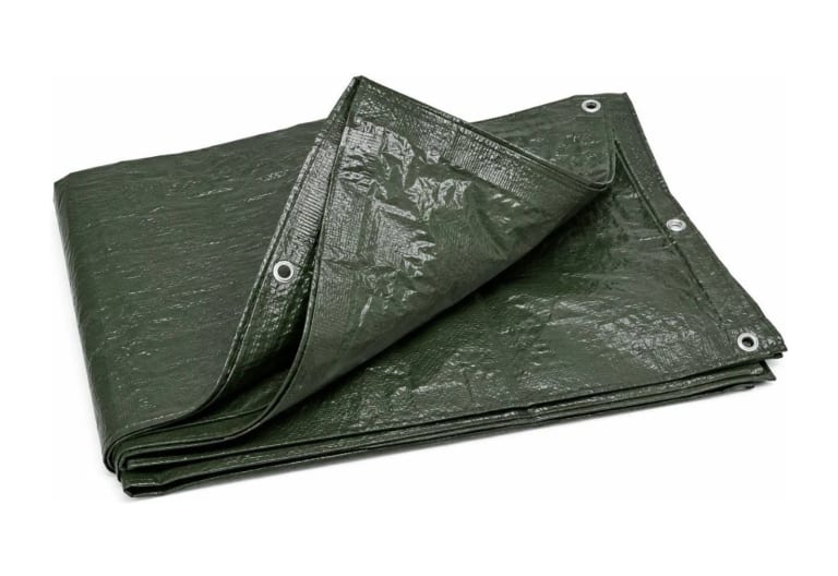 Waterproof rain tarp with eyelets