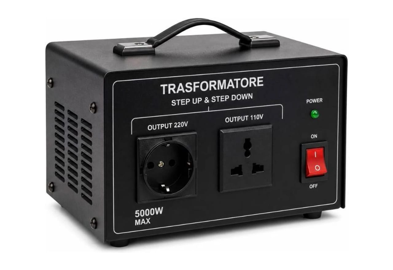 230/120 V transformer for on-set electrical use