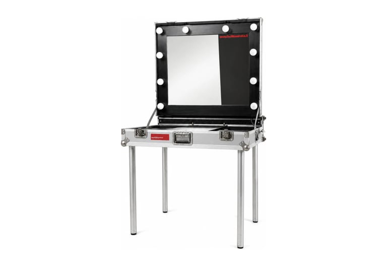 Large flycase make-up mirror kit with lights