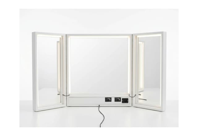 Tri-fold dimmable LED make-up mirror with warm/cool light