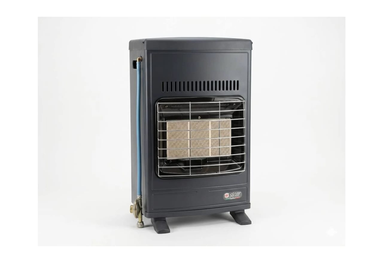 Mobile gas heater with hose for set use
